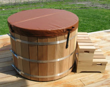 Cargar imagen en el visor de la galería, Fluid Float Japanese Cedar Soaking Tub - Fluid Float &amp; Sauna 
